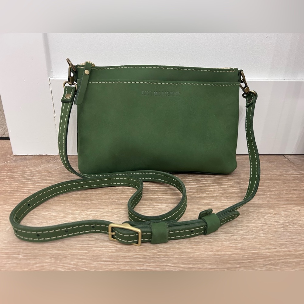 Portland Leather Green Suede Leather Poppy Purse